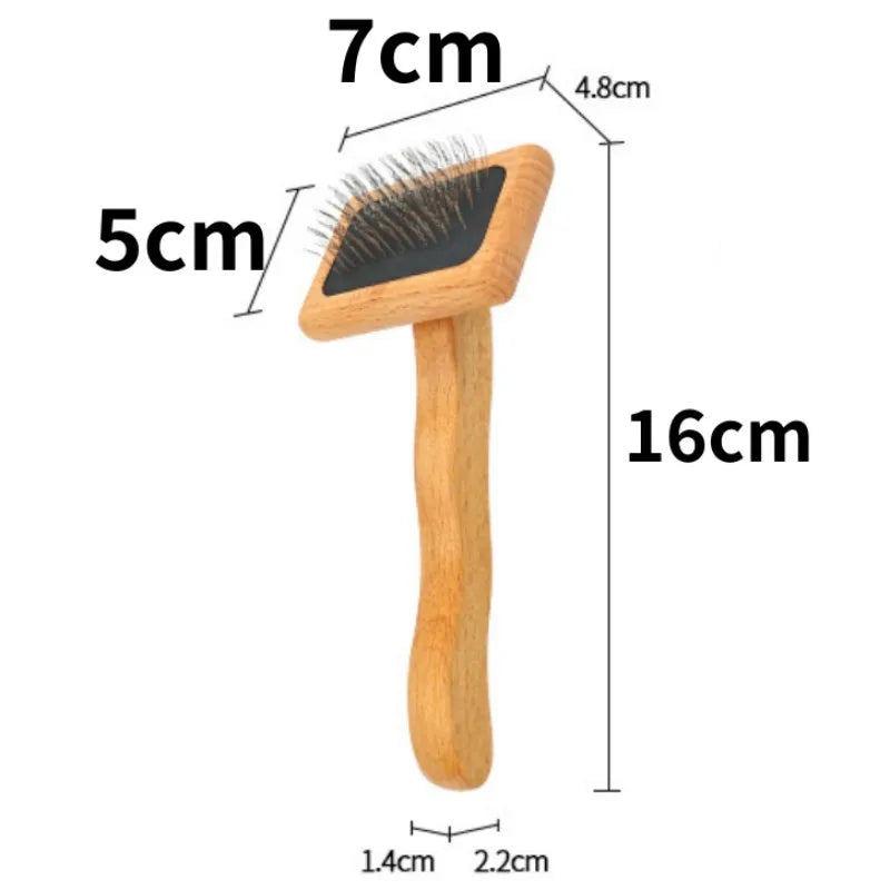 The Grooming Comb — Beechwood