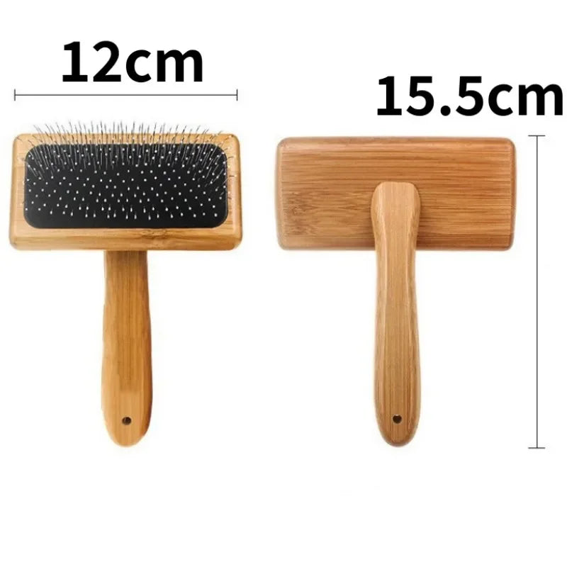 The Grooming Comb — Beechwood