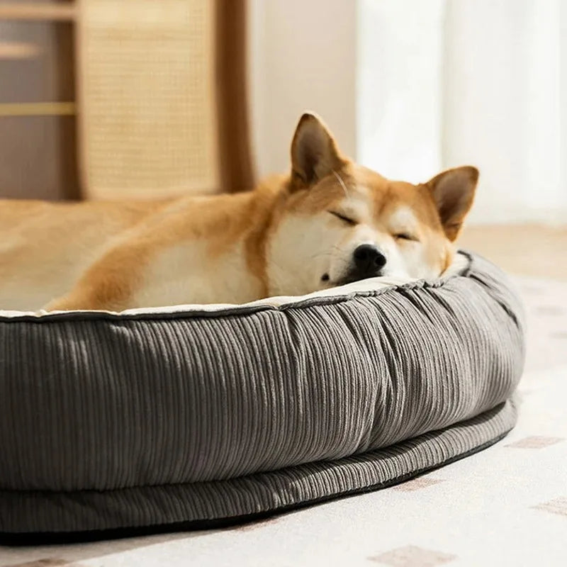 The Linden Bolster Bed